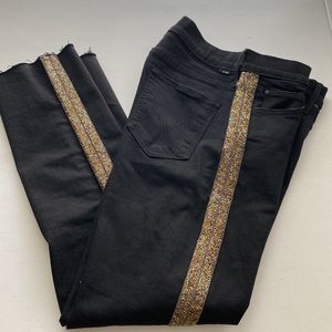 Mother Jeans with Beading on the Sides The Rascal Ankle Fray Hem Size 29